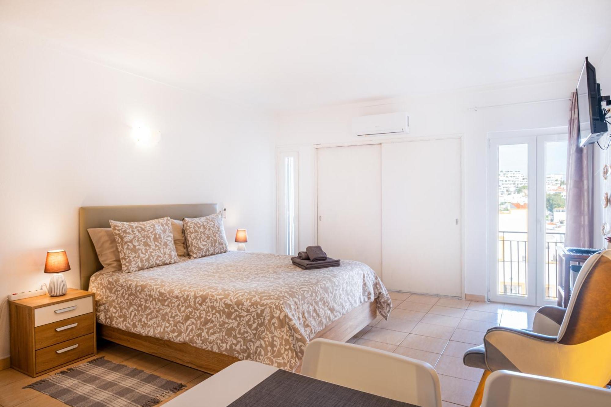 Beach Studio In Albufeira'S Old Town Buitenkant foto